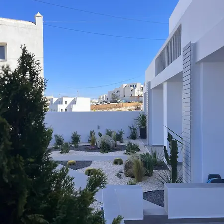 Annamaria Naxos Apartment