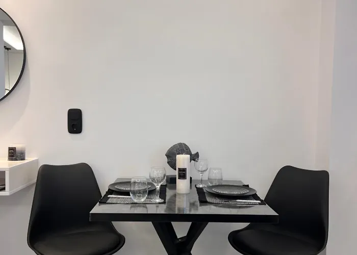 Anora Naxos * Naxos City